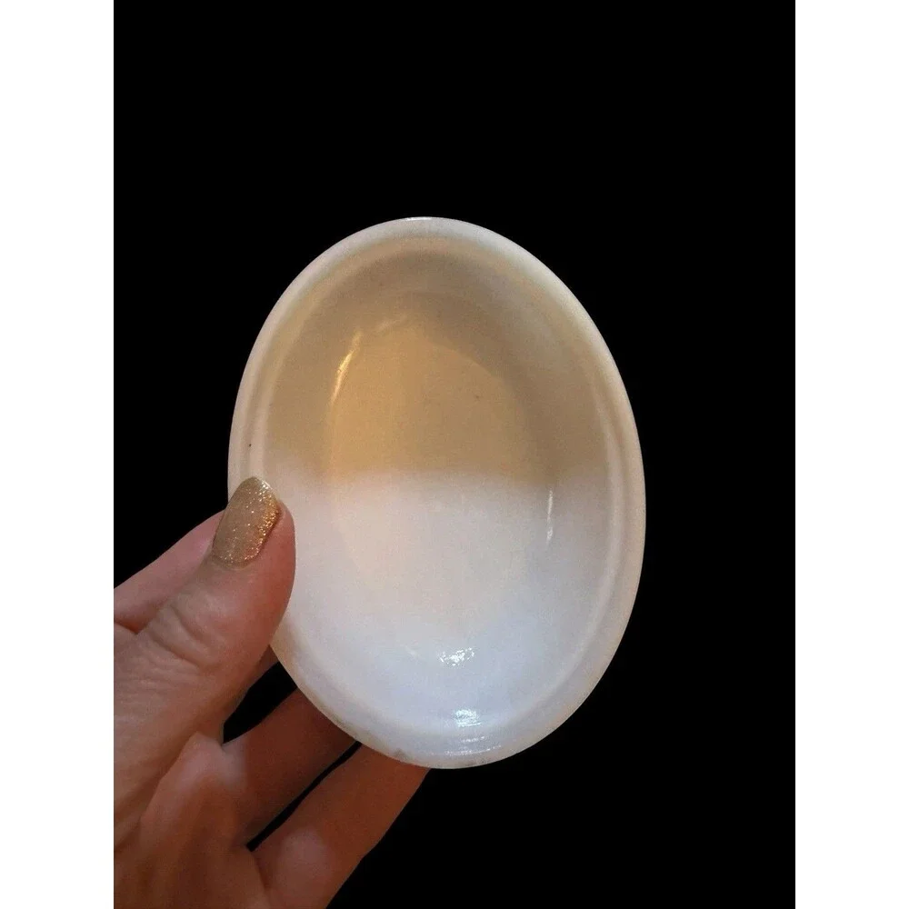 Vintage White Milk Glass Hen On Nest Medium Basket Candy Dish 4
